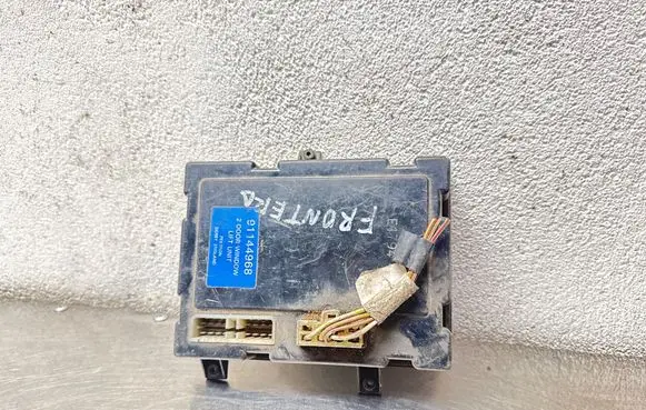 Opel Frontera B Window control relay 91144968
