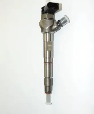 Volkswagen Golf VIII Fuel injector 0445110960