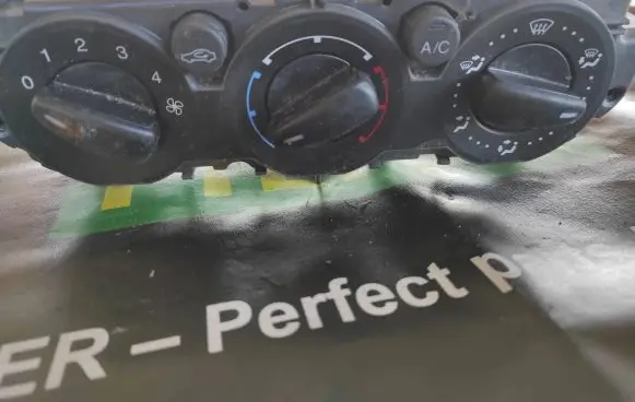 Ford Mondeo MK IV Climate control unit 6G9119980AD