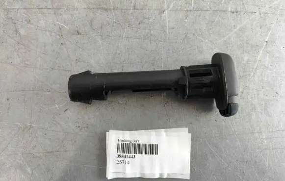 Volvo C40 Rear seat headrest 39841443