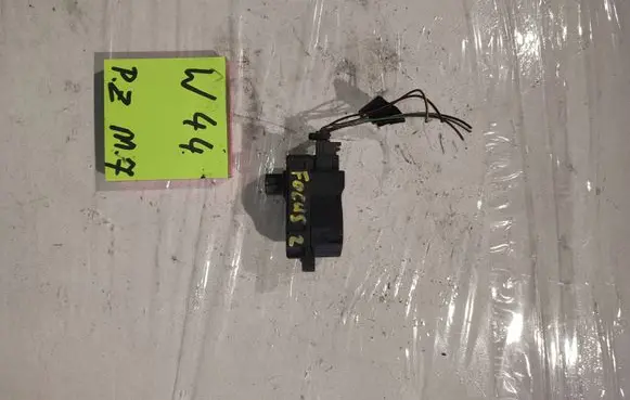 Ford Focus Air flap motor/actuator 3M5H19E616AA