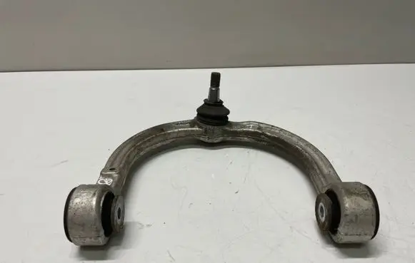 Mercedes-Benz ML W164 Front lower control arm/wishbone