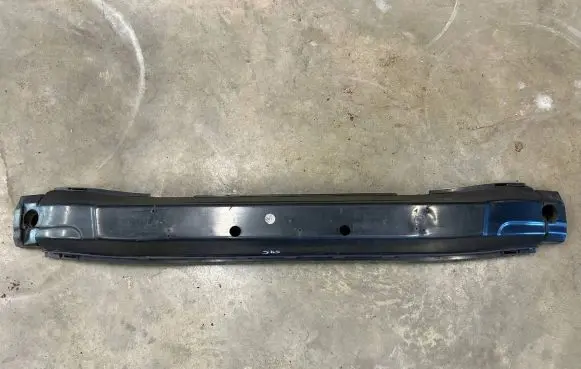 Volvo C30 Front bumper support beam 30655493