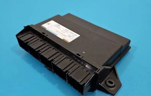Ford Kuga I Central body control module 8M5T-19G481-BE IMPRK1534170