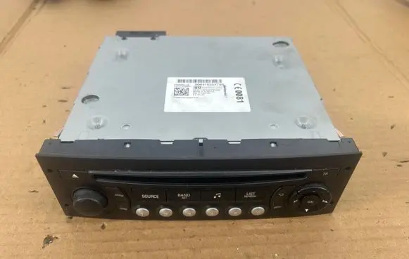 Peugeot 5008 Radio/CD/DVD/GPS head unit A2C37498601 PSA635110