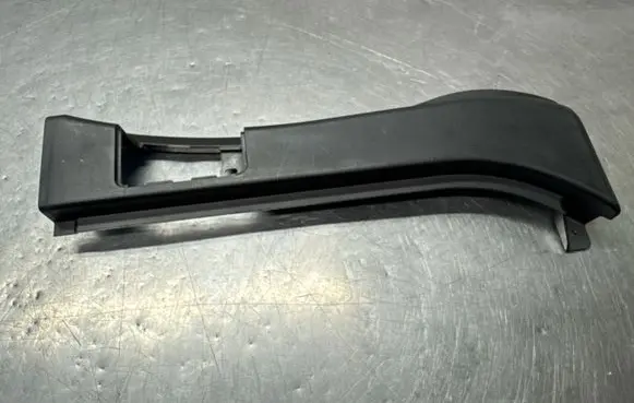 BMW X5 E70 (D) pillar trim (bottom) 51477145953