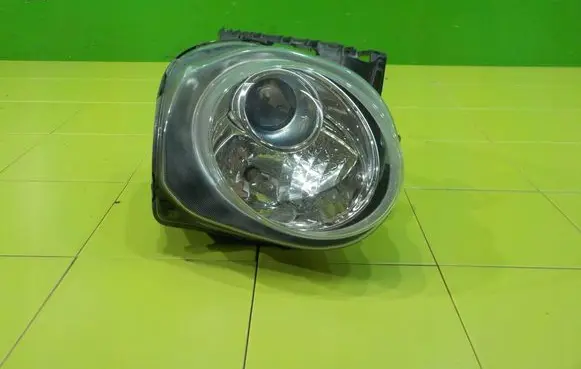 Nissan Juke I F15 Headlight/headlamp 26010BV80B 18AB32