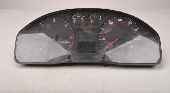 Audi A4 S4 B5 8D Speedometer (instrument cluster) 8D0920550