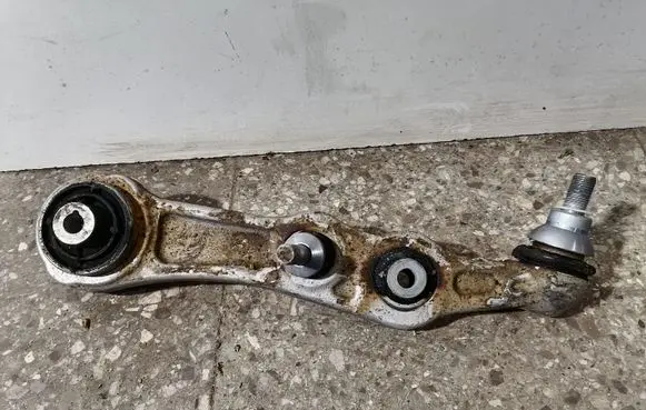 Mercedes-Benz C W205 Front lower control arm/wishbone 20508RE