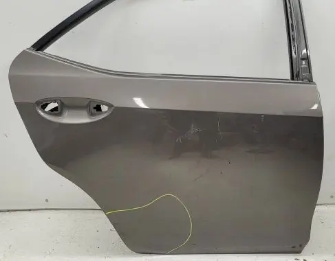 Toyota Corolla E160 E170 Rear door