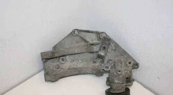 Ford S-MAX Engine mounting bracket 9650034280