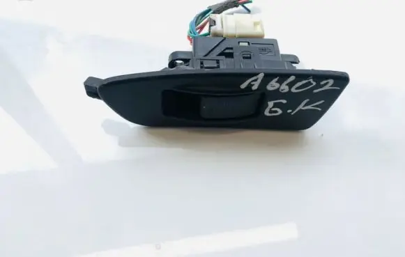 Subaru Impreza I Electric window control switch