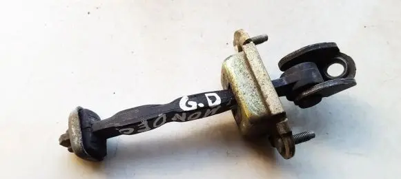 Ford Mondeo MK II Rear door check strap stopper