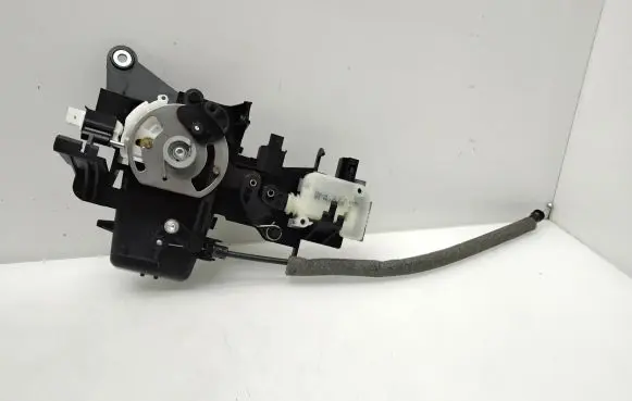Mercedes-Benz E W212 Tailgate trunk handle A2127500393