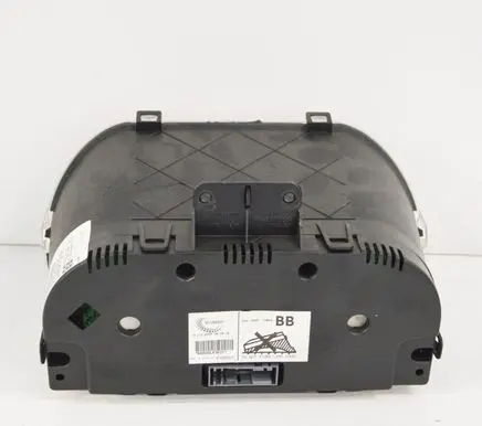 Ford Fusion Speedometer (instrument cluster) 4S6F10849BB