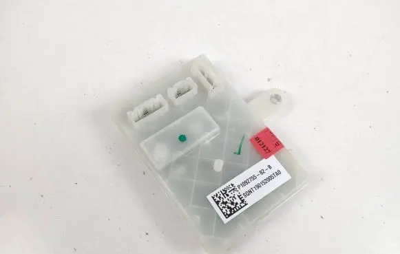 Tesla Model 3 Other control units/modules 109275582B
