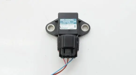Lexus GS 300 350 430 450H Acceleration sensor 4991000641 8919150020