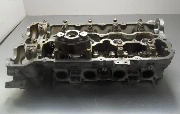 BMW 7 F01 F02 F03 F04 Engine head 757393403 BV411