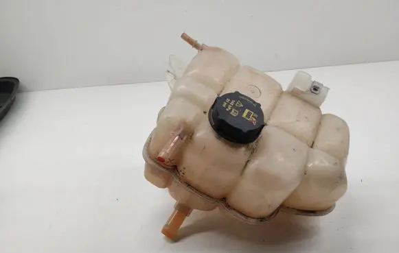 Ford Ranger IV Coolant expansion tank/reservoir JB3G8K218AA