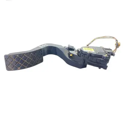 Volkswagen PASSAT B5.5 Accelerator throttle pedal 8D1723523A 6PV00802606