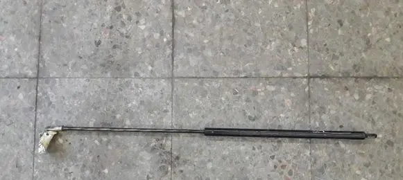 Seat Ibiza I (021A) Tailgate strut 