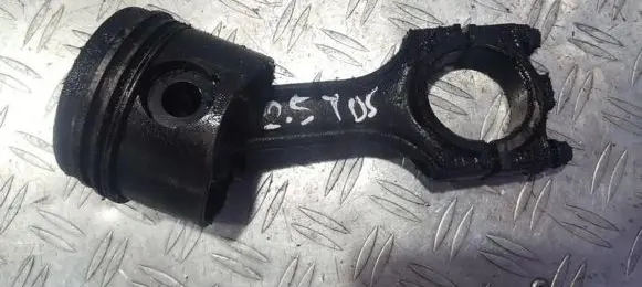 BMW 5 E34 Piston with connecting rod