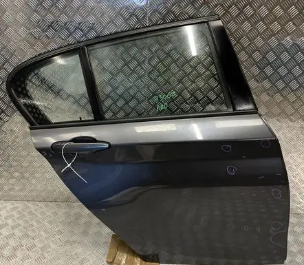 BMW 1 F20 F21 Front door 