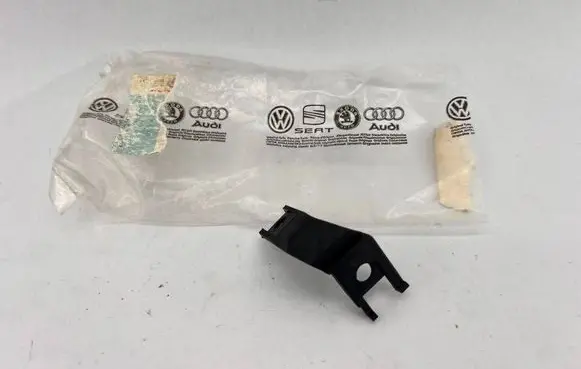 Audi 100 S4 C4 Front bumper corner part panel trim 4A0853238A