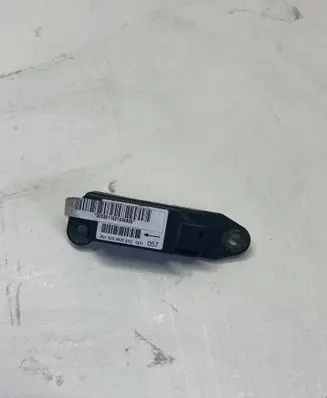 Mercedes-Benz C W203 Airbag deployment crash/impact sensor 0018204426