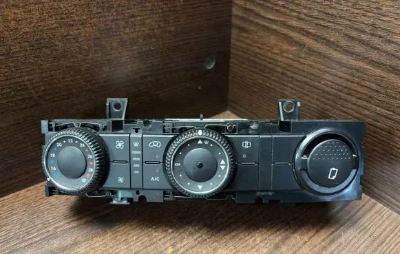 Mercedes-Benz Sprinter W906 Climate control unit 9068301785 9068301785KZ