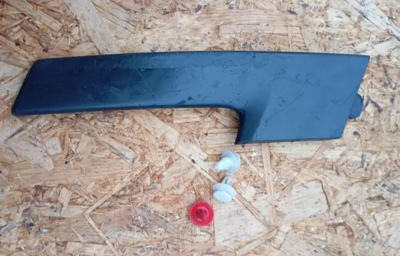 Opel Vectra C Other front door trim element 24437634