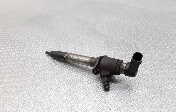 Jaguar XF X250 Fuel injector 5U3Q9K546AA