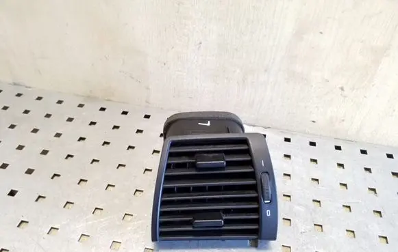 BMW X5 E53 Dashboard side air vent grill/cover trim 64228402215