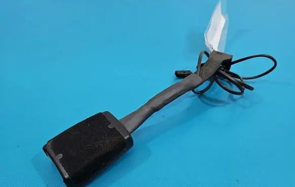 Volkswagen PASSAT B7 Front seatbelt 1K8857755C IMPRK1579802