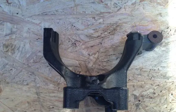 Volkswagen Scirocco EGR valve cooler bracket 04L425