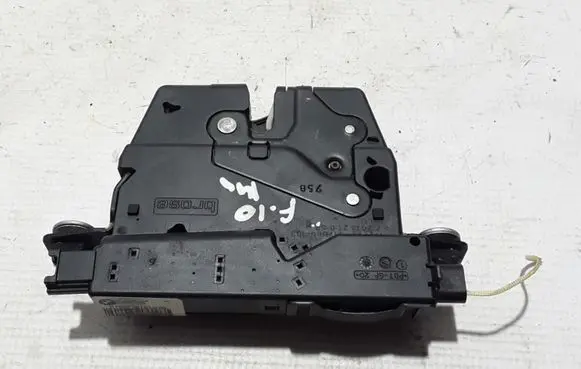 BMW 5 F10 F11 Loading door lock 7191212