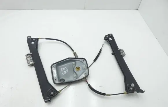 Volkswagen Eos Front door electric window regulator 1Q0837461G 893131