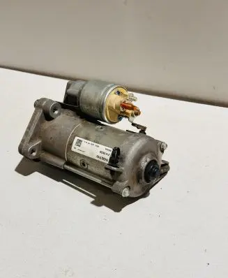 Volvo XC90 Starter motor 31419530