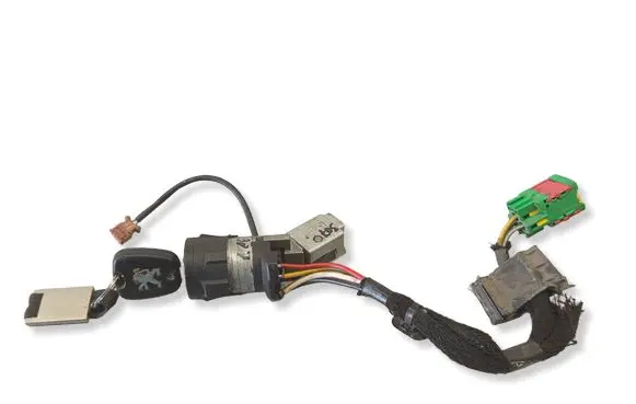 Peugeot 307 Ignition lock 36353100