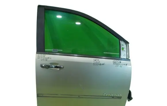Chrysler Grand Voyager V Front door PRZOD PRAWE