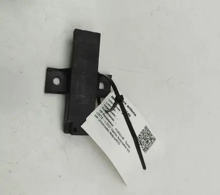 Porsche Taycan 9J1 Keyless system antenna 4M0907247