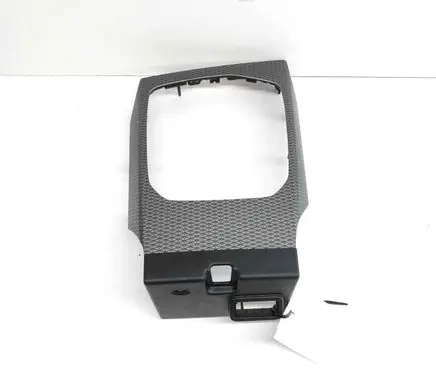 BMW i4 Other center console (tunnel) element 6807232 5A19794
