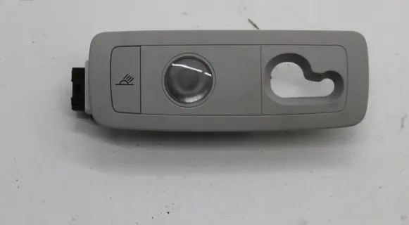 Volkswagen Touareg II Front seat light 7P6947292B