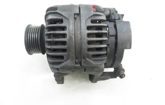 Volkswagen Golf IV Generator/alternator 028903028D