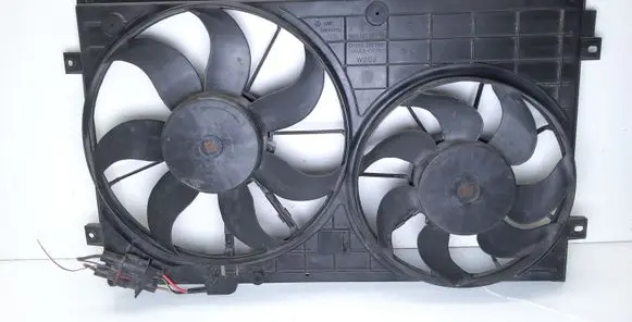 Volkswagen PASSAT B7 Radiator cooling fan shroud 1K0121207BB