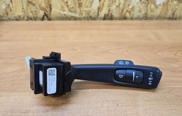 Volvo V70 Wiper control stalk 31264169 09CD0130211AACH