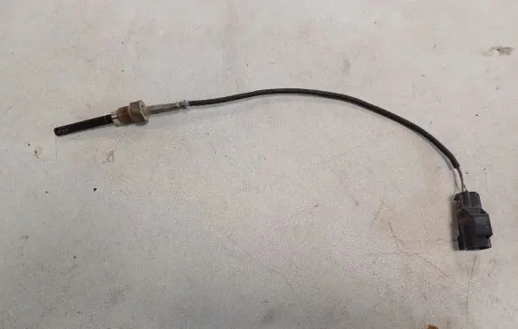 Volvo V70 Exhaust gas temperature sensor 30713739A
