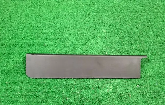 Renault Captur Front bumper splitter molding 622576052R