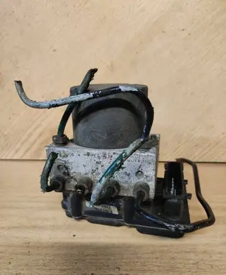 Renault Megane II ABS Pump 29007301024 0265800317