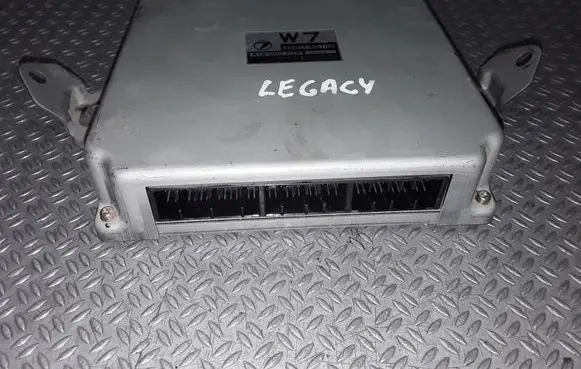 Subaru Legacy Engine control unit/module 22611AG100